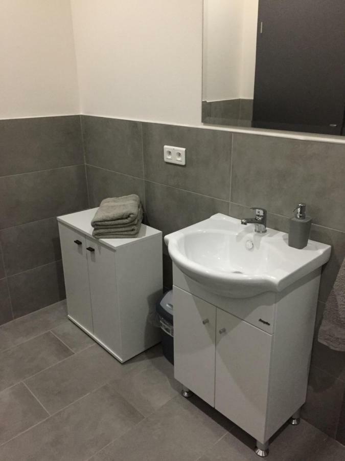 Apartmany Jarkova Preszów Zewnętrze zdjęcie